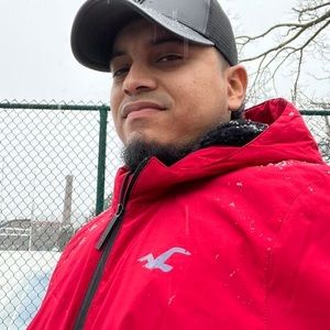 Meet your Posher, Acevedo